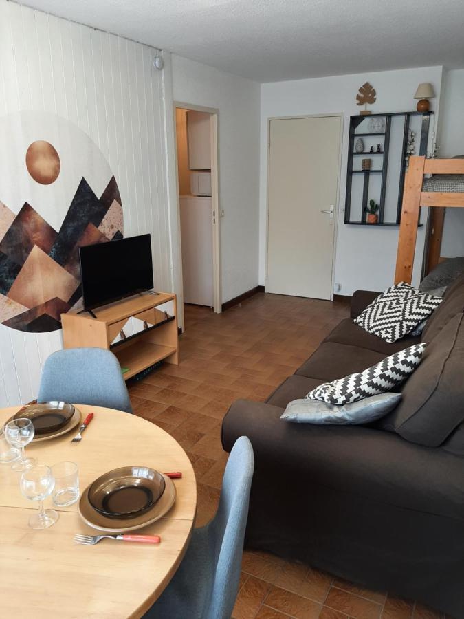 Appartement Avec Terrasse Centre Samoëns Eksteriør bilde